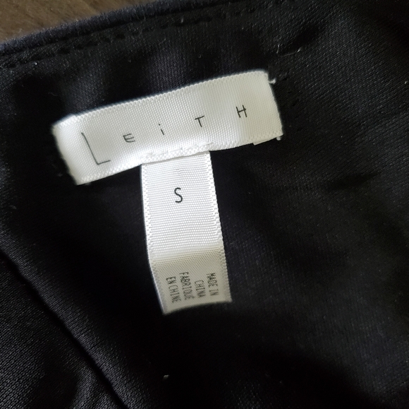 Sparkly Sequins Romper - Picture 14 of 14